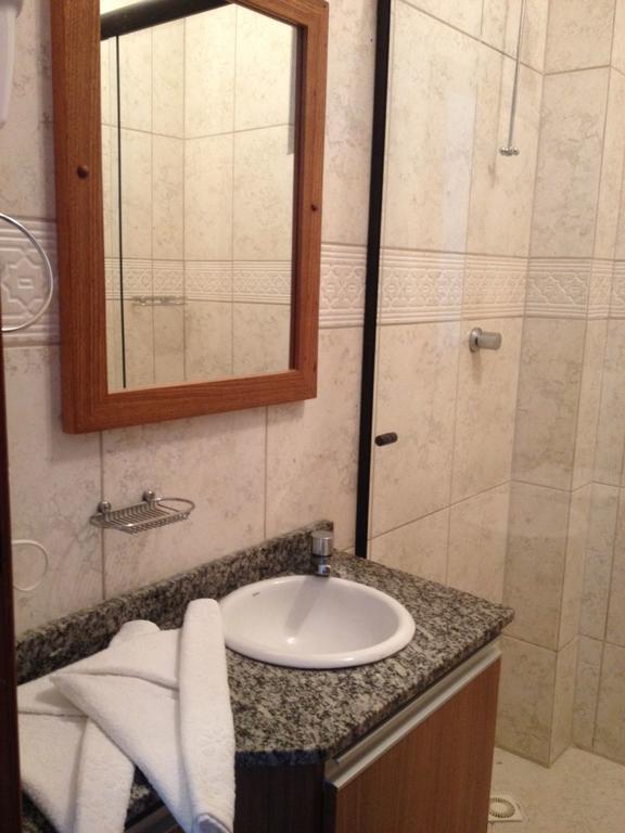 Raio Do Sol Residence บอมบินญัส ภายนอก รูปภาพ